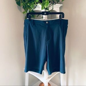 Adidas Golf Shorts in Blue. Size 38